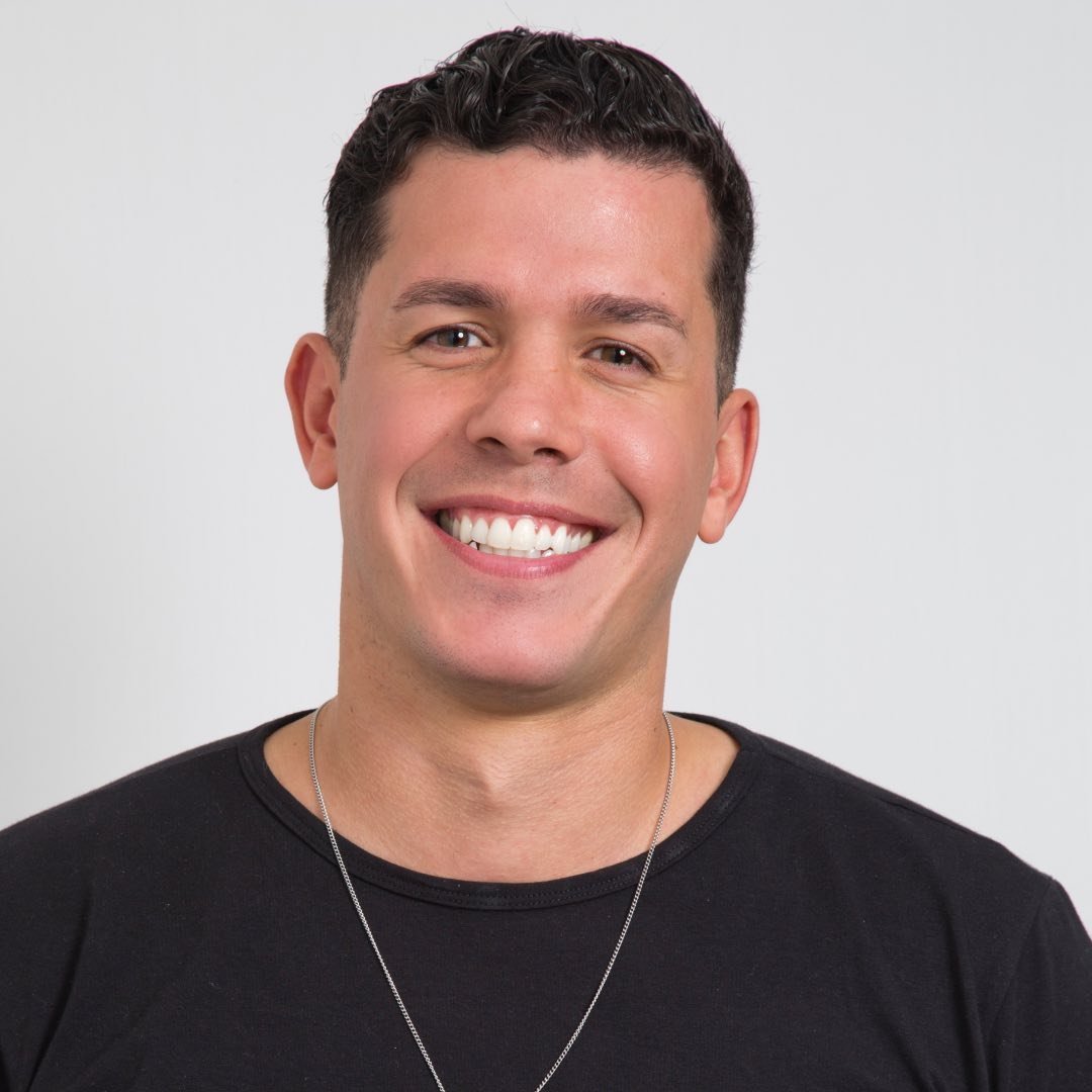 Victor Pelae